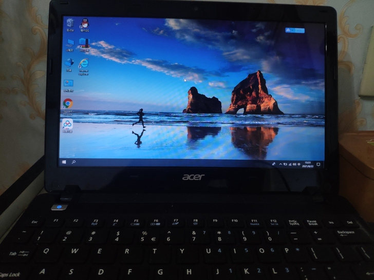 宏碁上网本，现已升win10，2G内存，3...