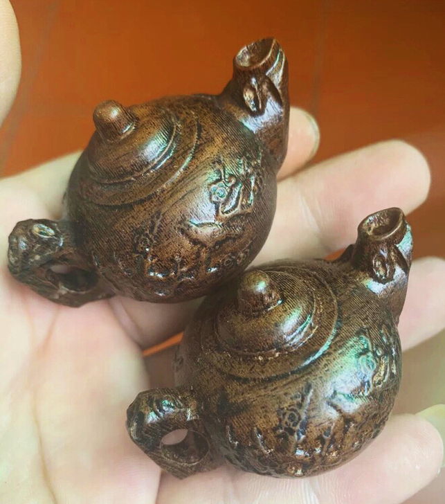 清货全新木雕把件喜上眉梢小木壶一对2个包邮!