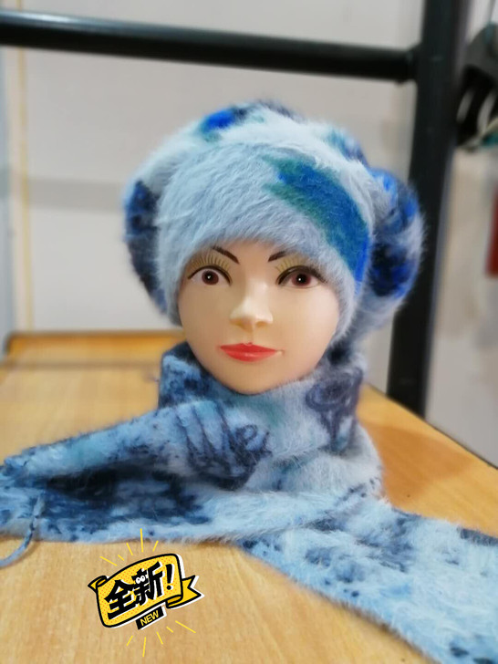 女式毛绒帽，对俄贸易受阻，清仓转行