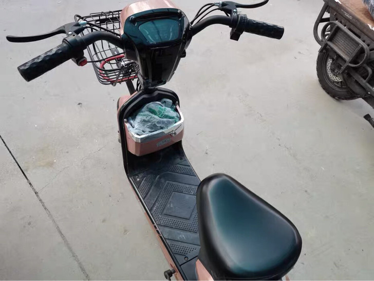 宝安新买没怎么用过的电车,充电不方便,用了...