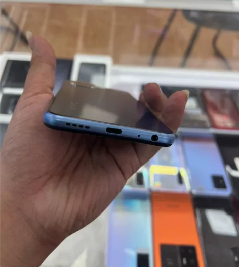 【包邮】最便宜的5G手机vivo y31s...