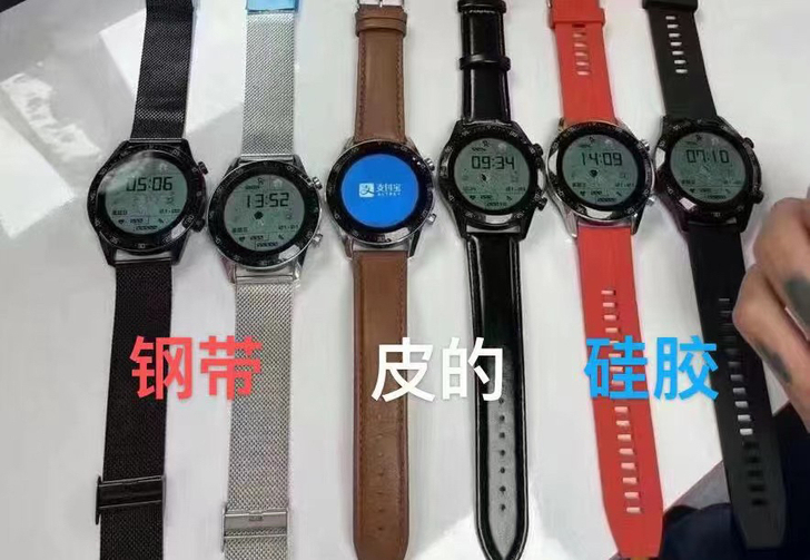 下单备注：新款太空人手表+表带材质+颜色