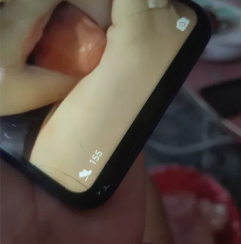 荣耀20s，8+128G全网通，。麒麟81...