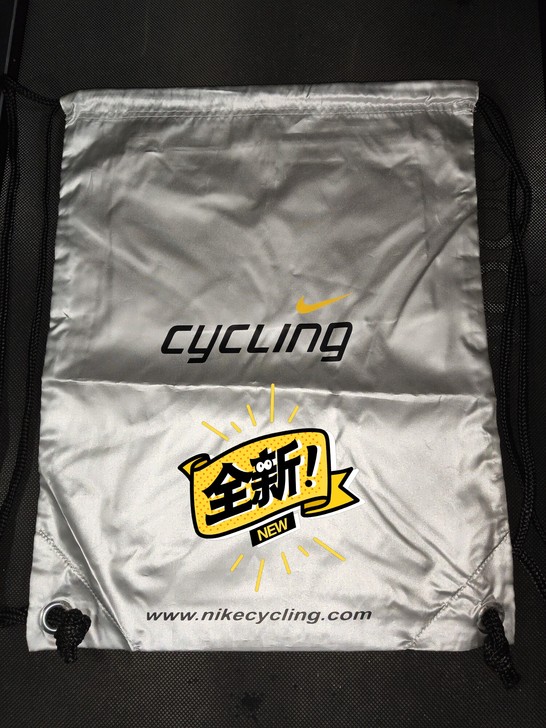 买一送一耐克抽绳钉鞋袋刺客足球束口包收纳双...