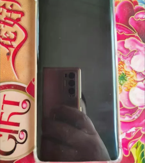 最后四件货荣耀50，初雪水晶 100万快充...