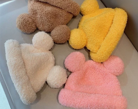 小宝宝小熊保暖毛绒帽 太可爱了 楼下儿童店...