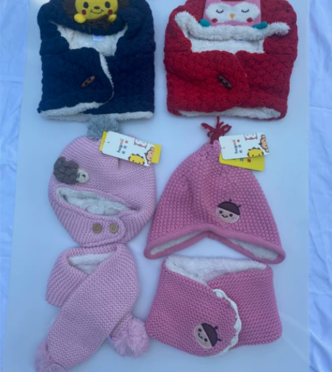 新款冬季儿童帽子男女童围巾一体毛绒帽可爱宝...