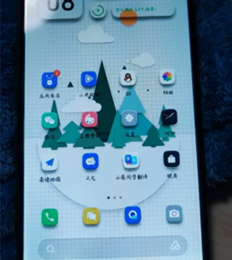 黑鲨1 内存6+64 成色一般般，边框有磨...