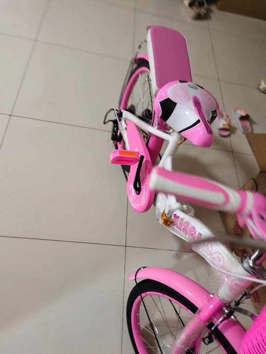 6岁以上儿童变速自行车，买了组装后未使用！...