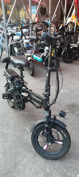 48伏锂电折叠车，几个月的车，前后碟刹，9...