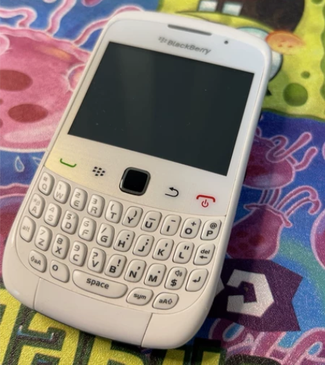 黑莓手机/备用机/学生机/高中生备用机 裸...