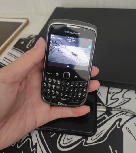 黑莓手机个人闲置，有需要的可以联系！功能正...