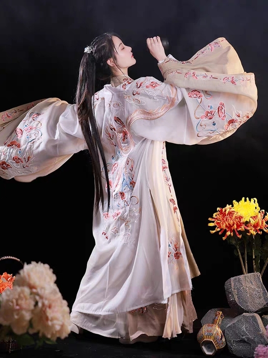 耀春褒姒原创晋制汉服女重工刺绣魏晋风交领齐...