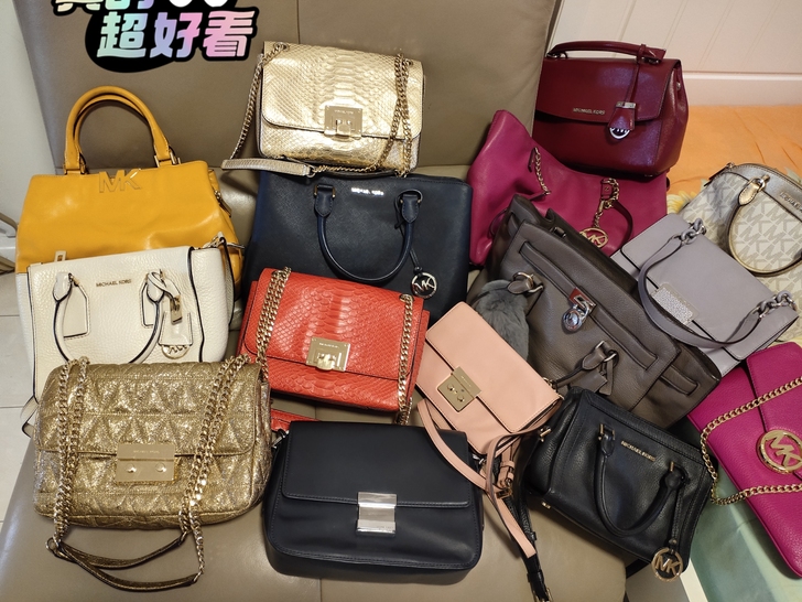 关注我！MK正品女包链条包黑色小香风金色菱...