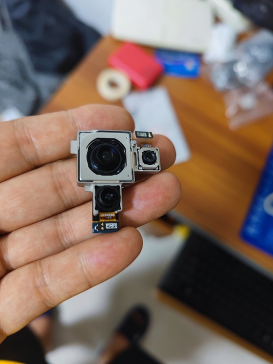 小米11摄像头，前置摄像头。小米 11ul...