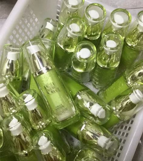 百雀羚隔离防晒修颜霜原价188特价25一个...