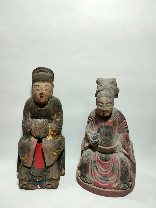 清代，木雕财神2尊，品相如图，