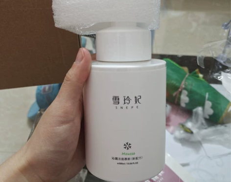 全新未拆封，雪玲妃洗面奶，洁面乳，泡沫洁面...