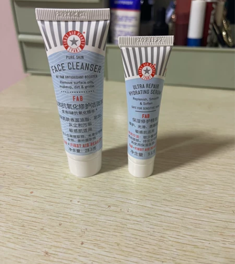 FAB深层洗面奶女敏肌油皮泡沫洁面28.3...