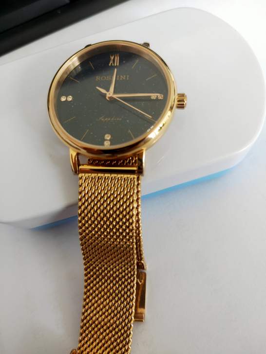 99新,正品罗西尼女表,金表带,蓝色满天星...