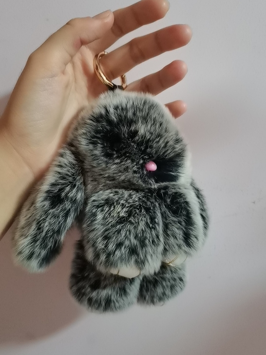 正版的兔兔挂件