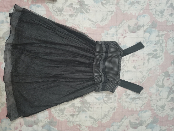 圣迪奥网纱吊带裙，M码，可爱公主风，喜欢可...