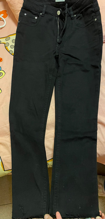 黑色牛仔铅笔裤，意大利货，穿过一次，一尺八...