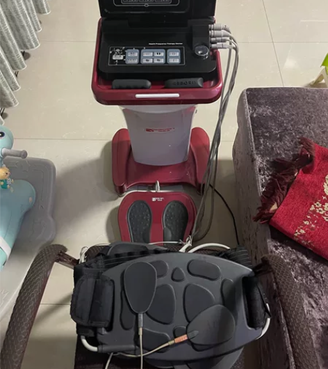 瑞博恩仪器瘦身美容仪 九成新仪器。所有功能...