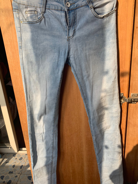 女牛仔裤铅笔裤修身款