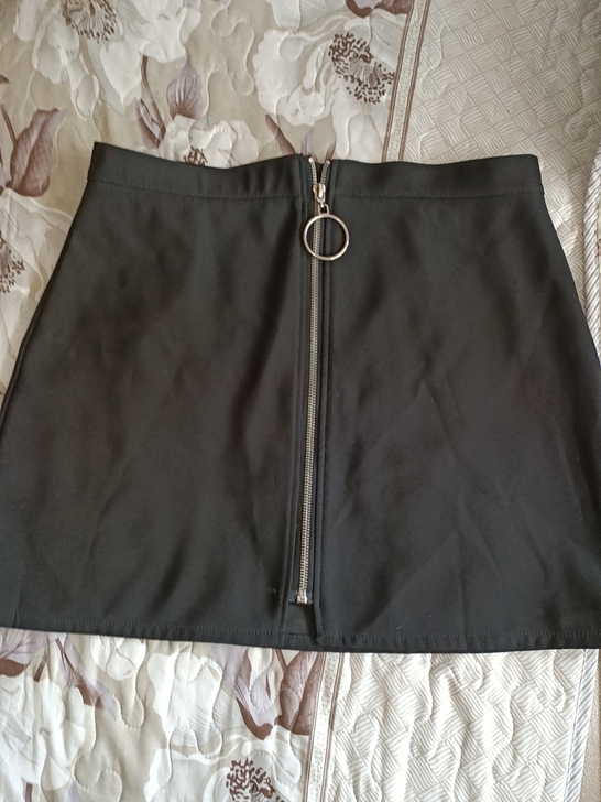 拉链一步裙,可以平时穿,也可以职业装穿,非...