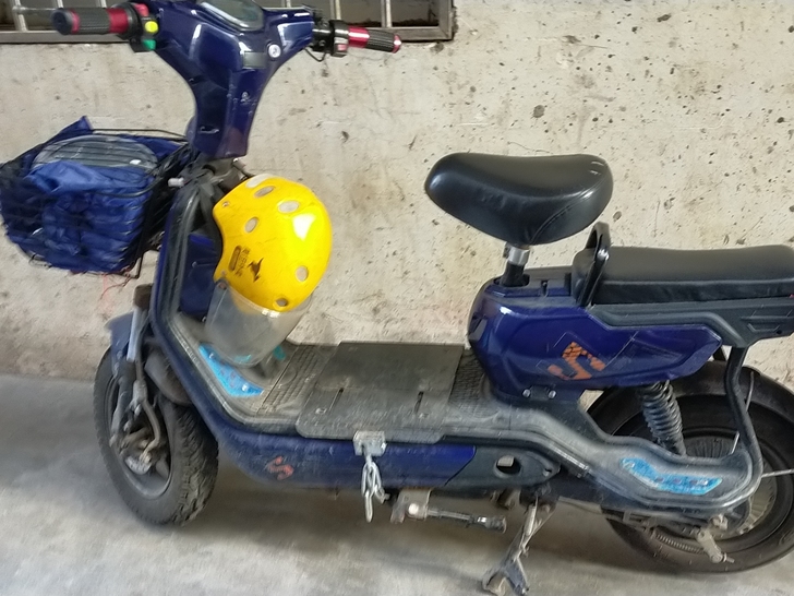 买了一年的电动车 因工作变动转卖60V...