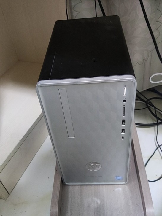 惠普HP Paviion 590-p012...