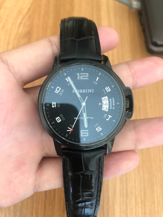 罗西尼手表男机械系列,闲置出售,表八九成新...