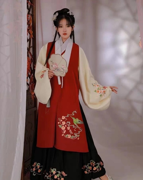 焕妃【寒酥曲】原创正品汉服女齐腰明制袄裙比...