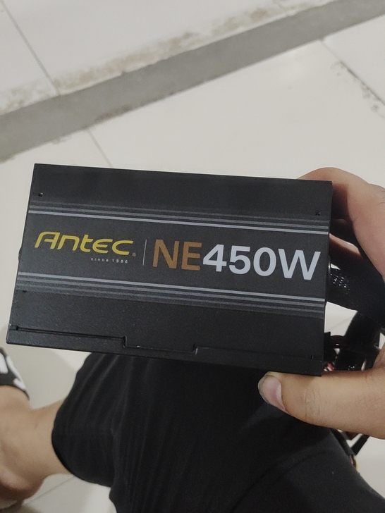 安钛克 全模组450W电源  型号 ：NE...