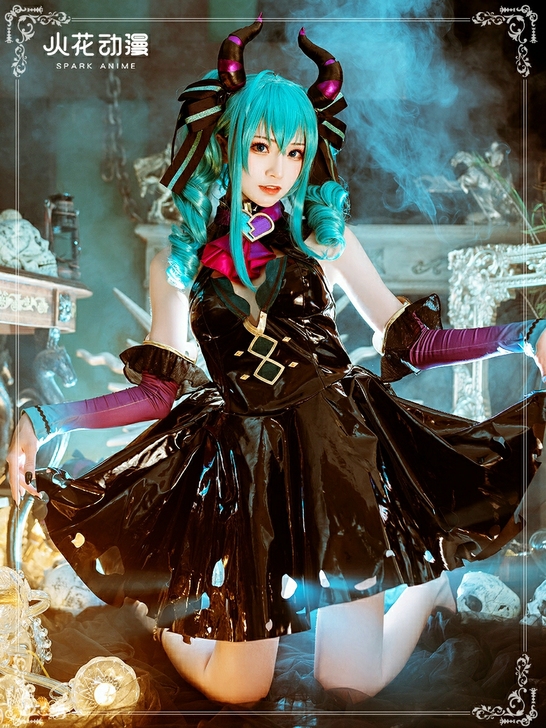 【预售】火花动漫初音未来cos服初音小恶魔...