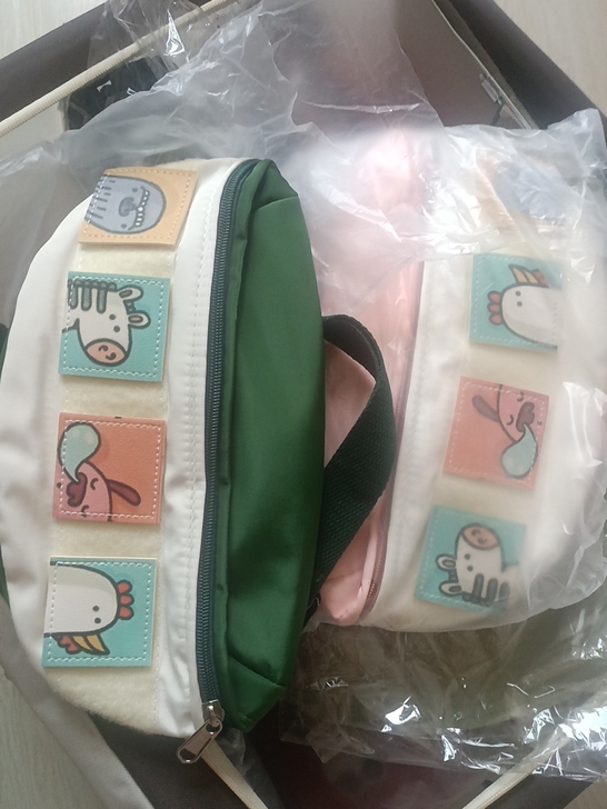 胸包,腰包两用全新