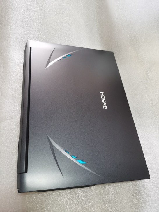 战神z7m笔记本电脑,配置i5-10200...