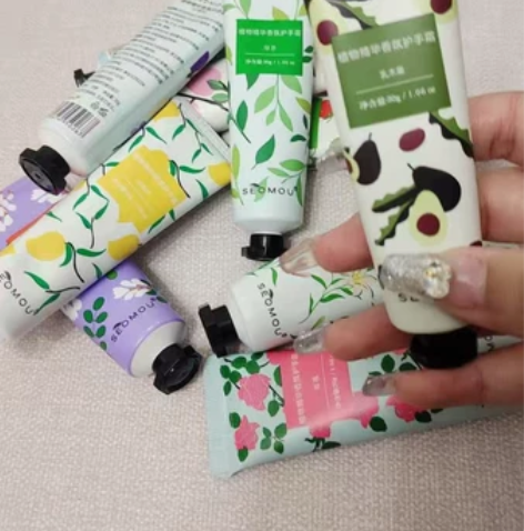 护手霜男女生保湿学生冬季补水滋润防冻防干裂...