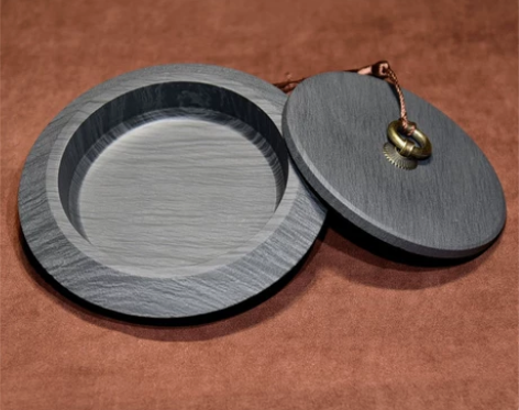 疫情反复,店实在是开不下去了,亏本处理一批...