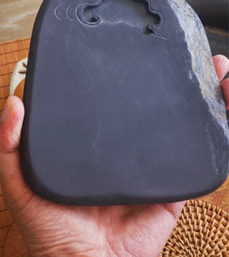 端砚 坑仔 纯肉 纯净 云池 近6寸大尺寸...