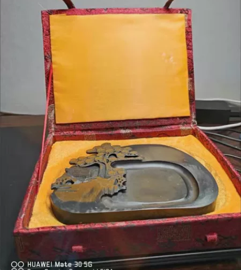 本人收藏的砚台 迎客松歙砚 老坑原石金星...