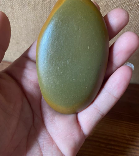 精品手把件，手玩石，包浆一流，品相极好。可...