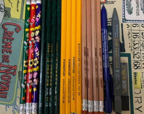 素描绘图铅笔HB考试铅笔2B Staedt...