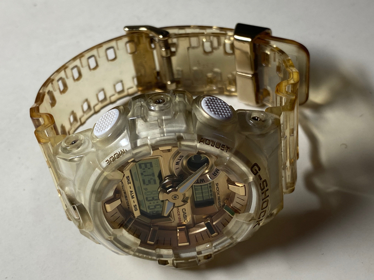 卡西欧冰川金ga-735e  35周年限定...