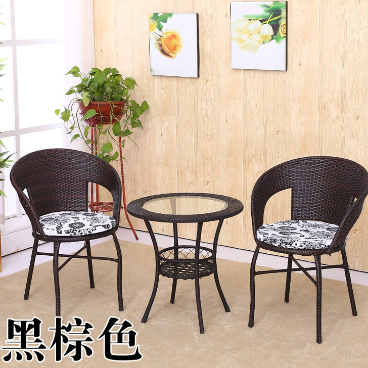 藤编茶几,没有凳子,不议价,北京西城乐城小...