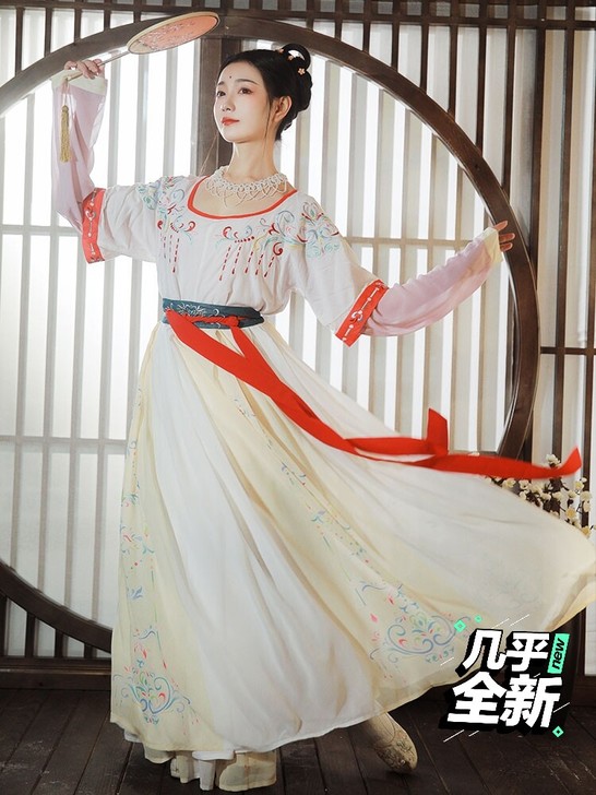 品牌型号 :柒邑原创汉服坦领 正版哦