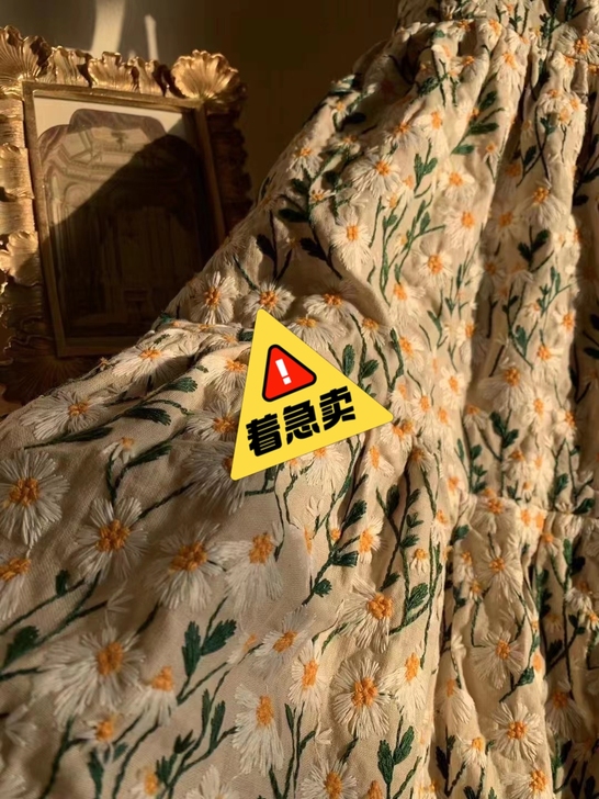 缺钱  买来试了一下没有穿出去过 质量可以...