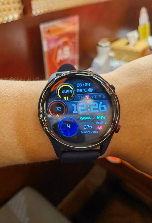 小米手表Color运动版，蓝色，买来7天左...