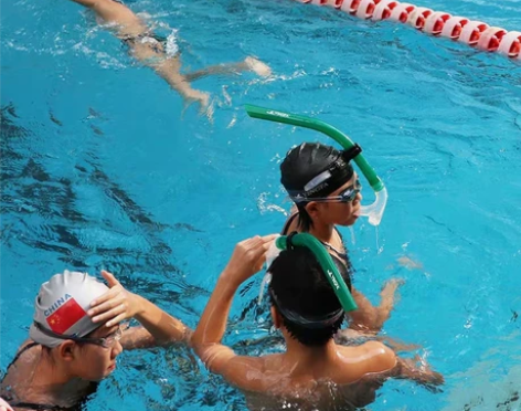 英发 训练游泳装备呼吸管潜水浮潜 用品正面...